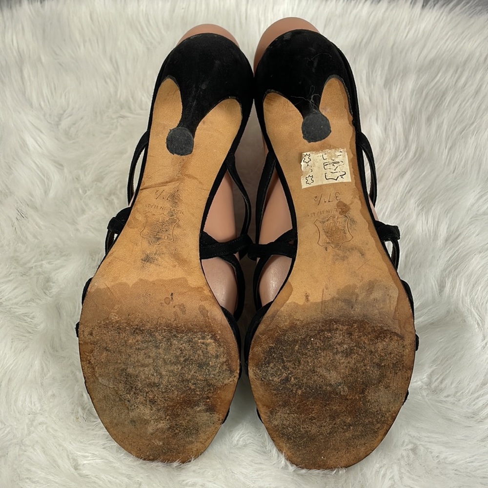 🌹FENDI HEELS - Picture 11 of 15